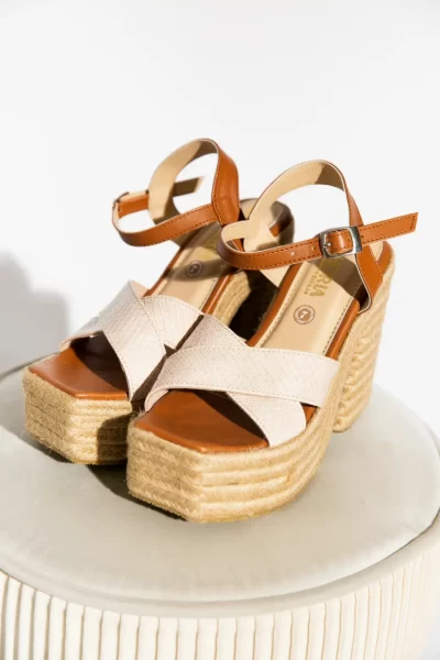 Zapato de Plataforma con Textura Encapellada